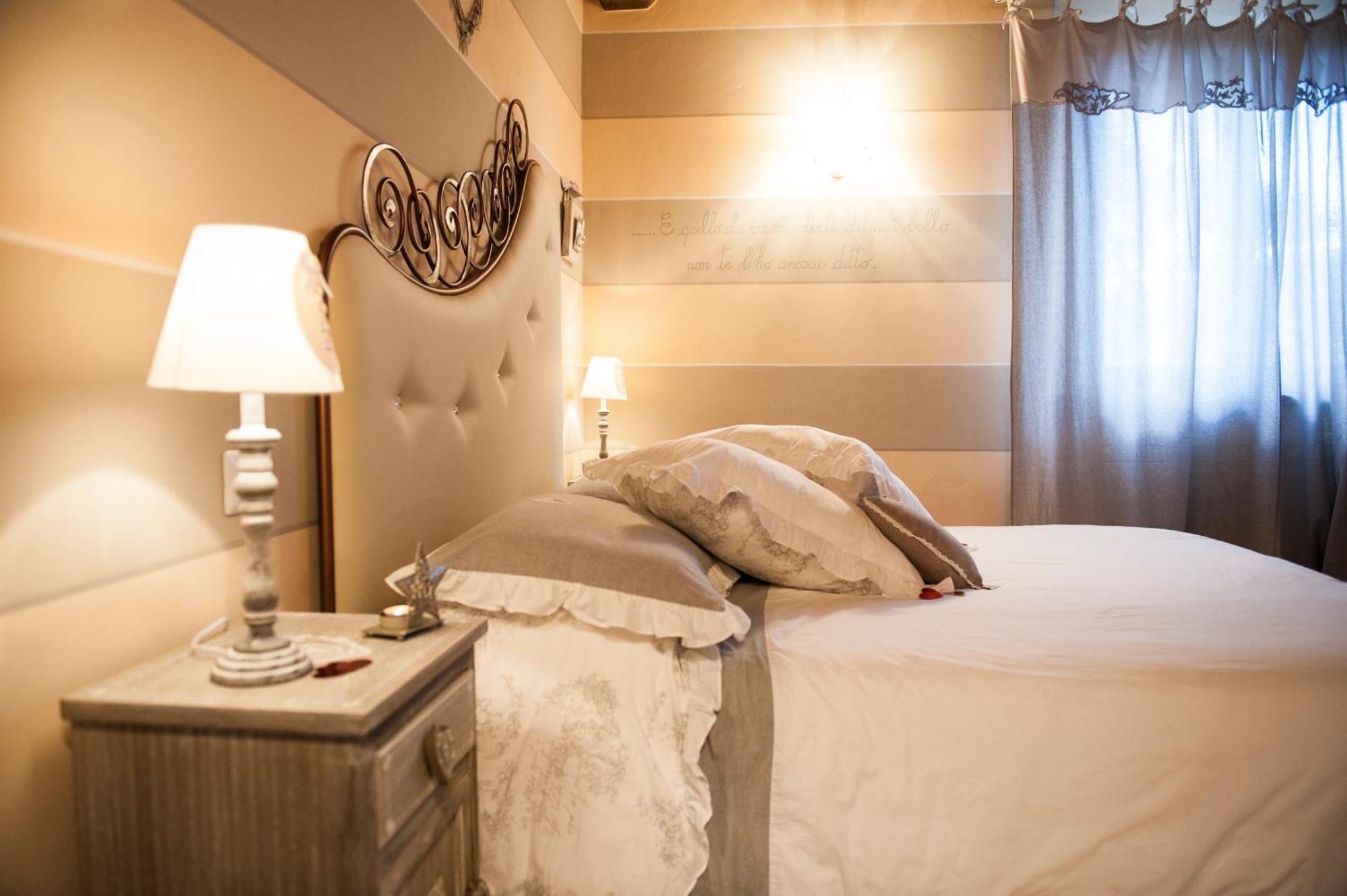 Agriturismo Belagaggio Montefollonico Pokoj fotografie
